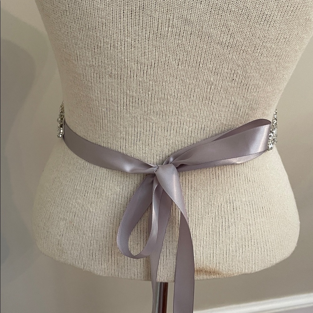 Bridal Dress Belt Silver Rhinestone Crystal with Faux Pearls & Grey Ribbon - Picture 17 of 17